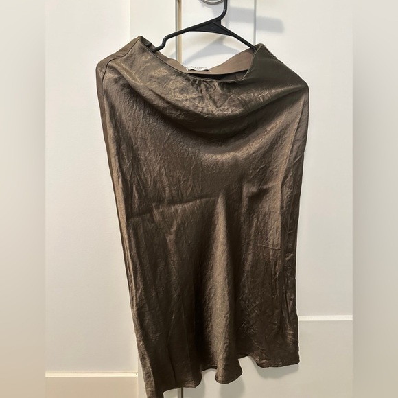 Babaton satin brown midi skirt - Picture 4 of 4